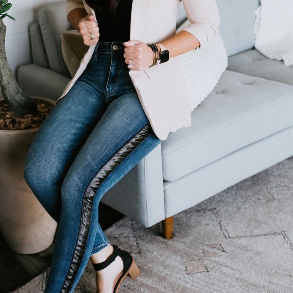 Exclusive Harli KanCan Jeans
